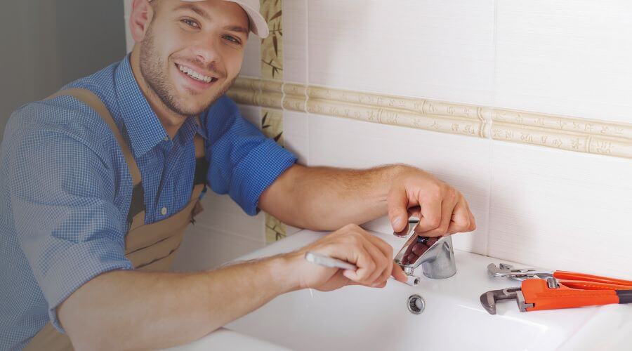 Local water heater installation in Logan, IA